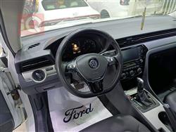 فولكسفاغن باسات